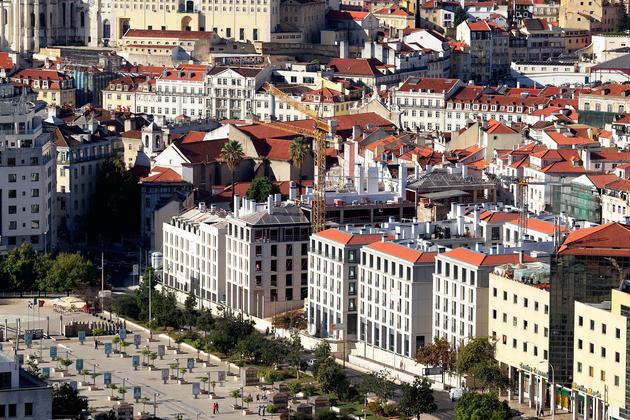 Lisboa aprova aumento da taxa turística para quatro euros por noite