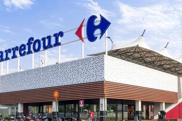 Carrefour sells six shopping centres in Spain for €100M