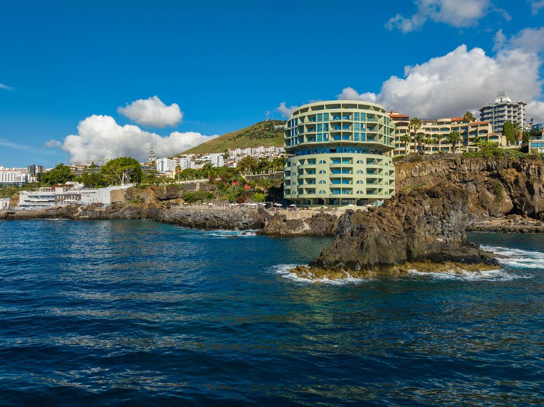 Pestana Hotel Group inaugura hotel no Funchal