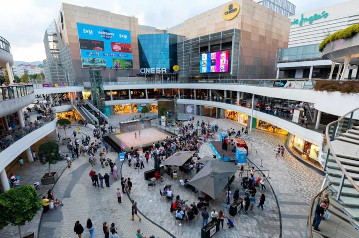 ASG places its 3 Shopping Centres in Spain for sale