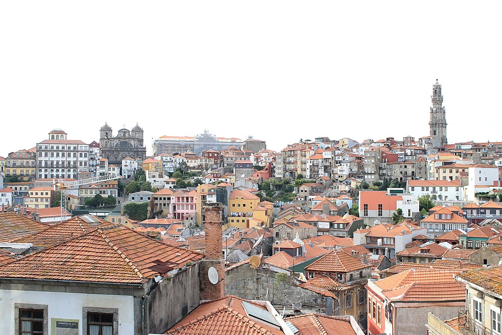Porto lança concursos para construir habitação no Monte Pedral e da Bela